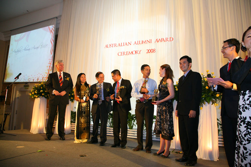 2008 Australian Alumni Awards - Winners Announced » VGAC - Vietnam's ...